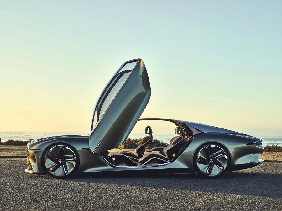  Bentley EXP 100 GT 2019 года  (фото 25 из 32)